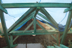 Replika původního krovu na hájnece Strášov